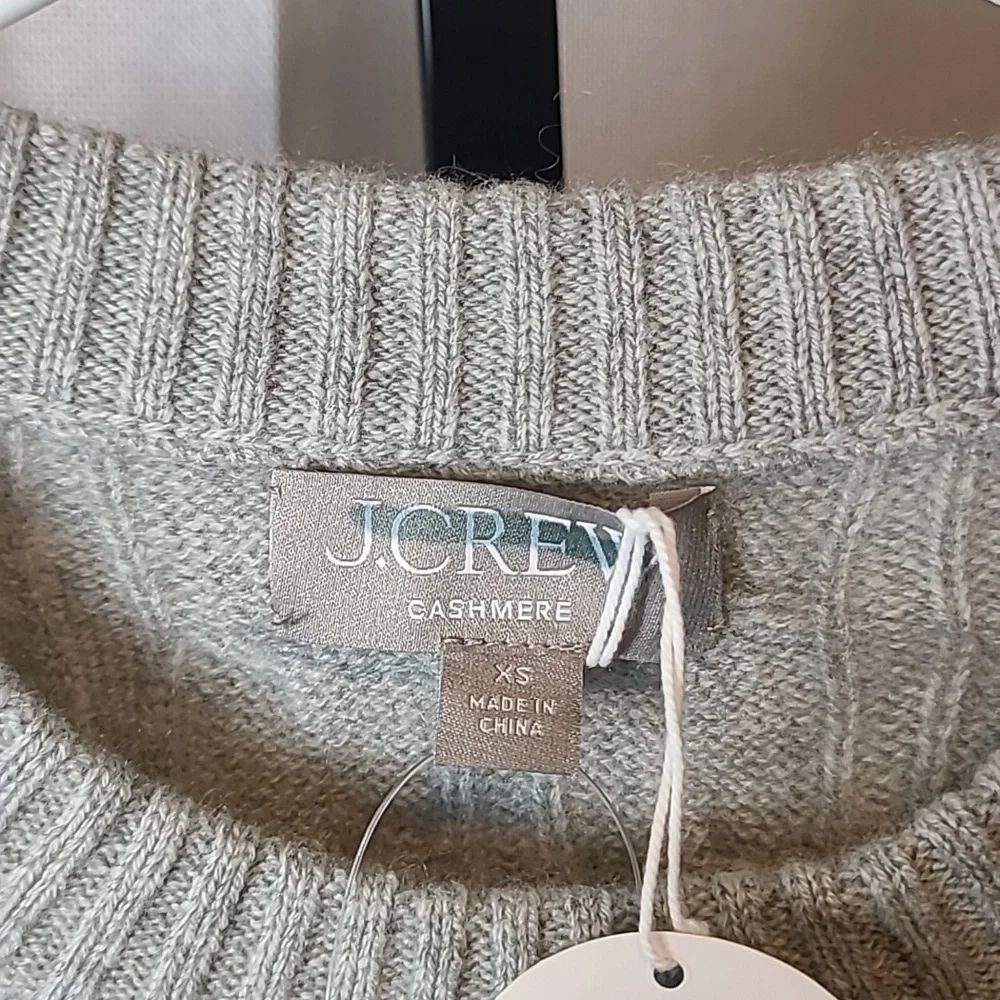 J crew heather grey Cashmere cable-knit Size Xs. New - Picture 3 of 6